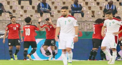 سفير مصر بالكاميرون يكشف ليلا كورة خطة تأمين بعثة الفراعنة قبل مباراة نصف النهائي